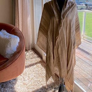 Beautiful brand? shawl scarf gold 95% rayon made in India gold beautiful scarf